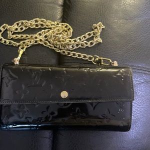 Louis Vuitton  crossbody